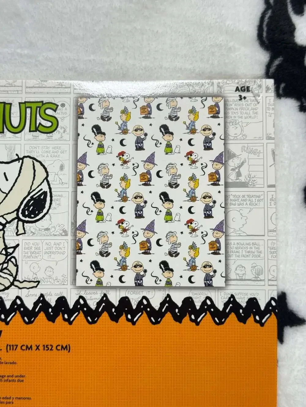 Peanuts Snoopy Gang Halloween Trick or Treat Throw Blanket 46
